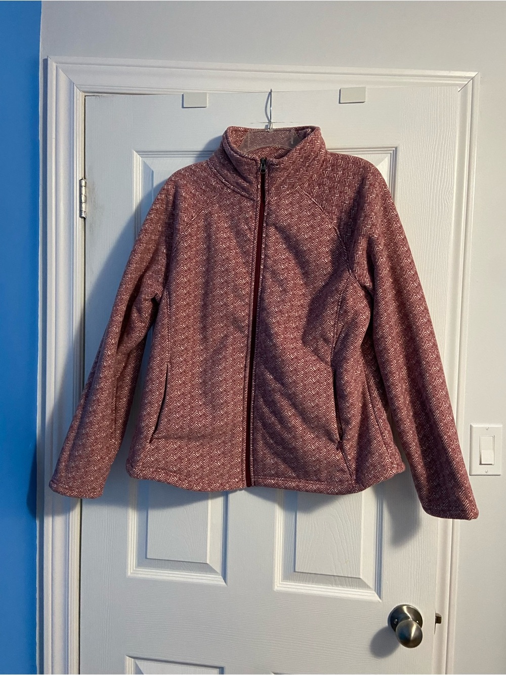 Natural Reflections Women’s Zip-Up Fleece Jacket with Faux Fur Lining Size L
